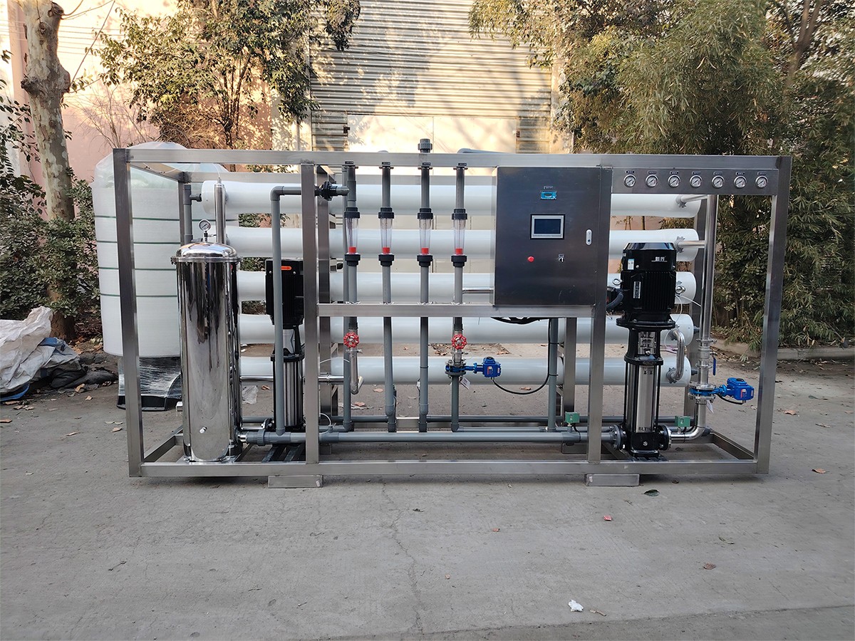 巴南15吨单级反渗透设备